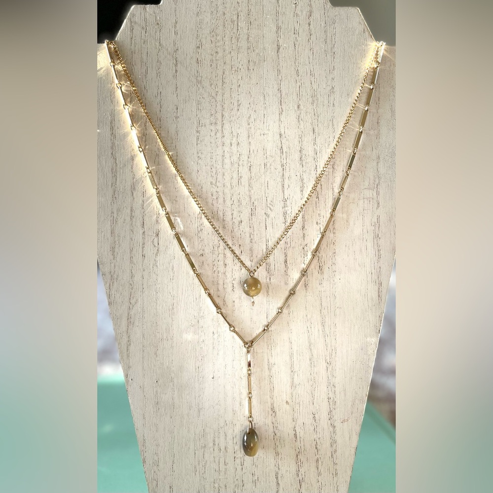 Natural Agate Stones Polished teardrop Pendant & Gold plated layered necklace